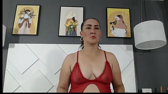 Snapshot of KyleDoom chatting on October 24, 2025, 3:27 am KyleDoom online show from October 24, 2025, 3:27 am