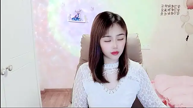 susan-YY online show from December 11, 2024, 10:27 pm