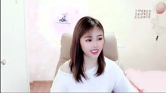 susan-YY online show from December 7, 2024, 1:30 am