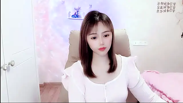 susan-YY online show from December 5, 2024, 1:20 am