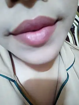 Snapshot of Anki-doll chatting on March 6, 2025, 12:41 pm Anki-doll online show from March 6, 2025, 12:41 pm