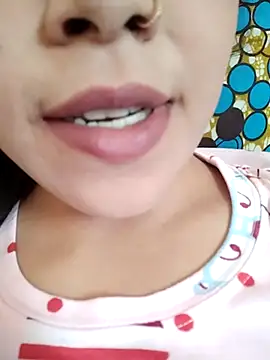 Snapshot of Anki-doll chatting on March 14, 2025, 9:14 am Anki-doll online show from March 14, 2025, 9:14 am