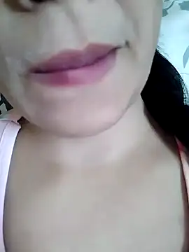 Snapshot of Anki-doll chatting on October 11, 2025, 5:41 am Anki-doll online show from October 11, 2025, 5:41 am