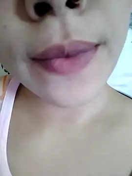 Snapshot of Anki-doll chatting on September 21, 2025, 6:07 am Anki-doll online show from September 21, 2025, 6:07 am