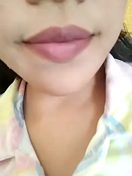 Snapshot of Anki-doll chatting on March 13, 2025, 9:10 am Anki-doll online show from March 13, 2025, 9:10 am