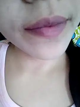 Snapshot of Anki-doll chatting on September 17, 2025, 6:04 am Anki-doll online show from September 17, 2025, 6:04 am