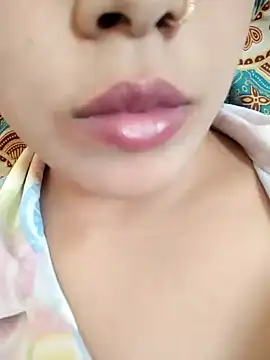 Snapshot of Anki-doll chatting on March 18, 2025, 8:50 am Anki-doll online show from March 18, 2025, 8:50 am