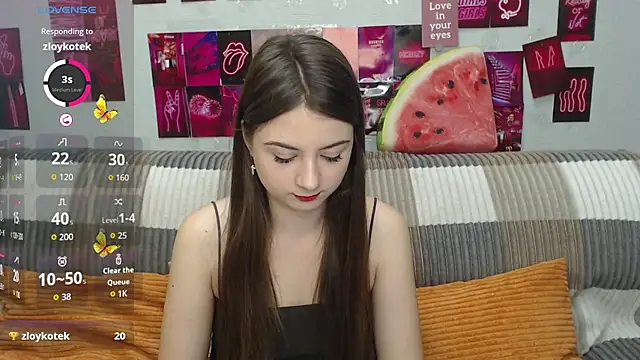 Snapshot of MilanaRoza chatting on July 16, 2026, 4:42 am MilanaRoza online show from July 16, 2026, 4:42 am