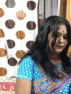 Snapshot of yoursweety09 chatting on October 14, 2025, 8:26 am yoursweety09 online show from October 14, 2025, 8:26 am