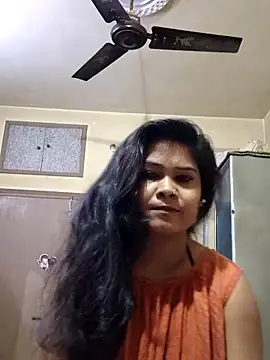 Snapshot of yoursweety09 chatting on March 21, 2025, 1:34 am yoursweety09 online show from March 21, 2025, 1:34 am