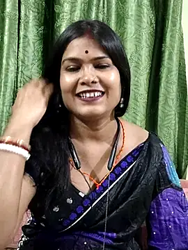 yoursweety09 online show from November 4, 2025, 1:48 pm