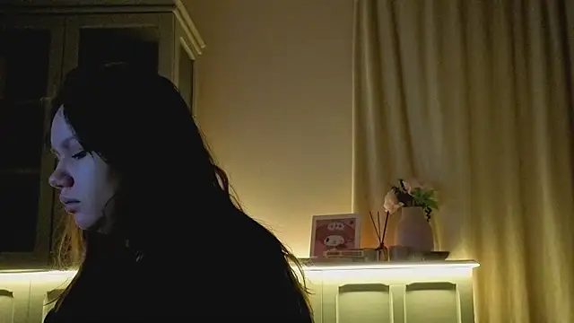 Alisia Mars online show from March 13, 2026, 3:44 am