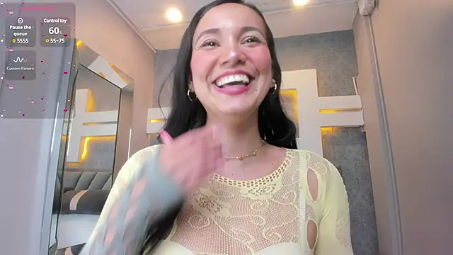 Snapshot of JessicaMilan chatting on March 13, 2025, 7:09 am JessicaMilan online show from March 13, 2025, 7:09 am