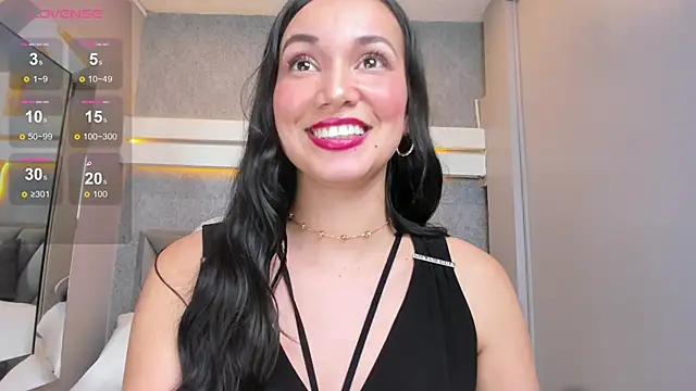 Snapshot of JessicaMilan chatting on March 19, 2025, 10:11 am JessicaMilan online show from March 19, 2025, 10:11 am