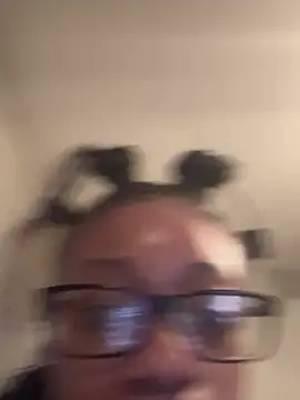 prettybrownhunybun online show from January 16, 2025, 1:58 am