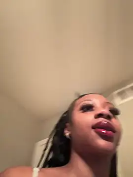 prettybrownhunybun online show from December 26, 2024, 11:35 pm