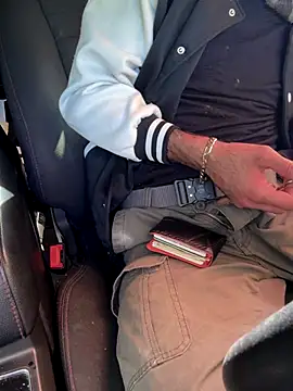 KBD85 online show from October 23, 2025, 7:12 pm