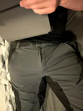 Snapshot of Dan8736 chatting on October 22, 2025, 7:02 pm Dan8736 online show from October 22, 2025, 7:02 pm