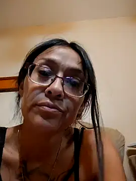 lovlypussy55 online show from October 3, 2025, 2:59 am