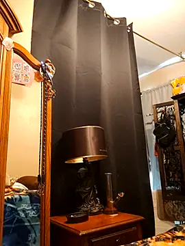 lovlypussy55 online show from September 25, 2025, 8:48 pm