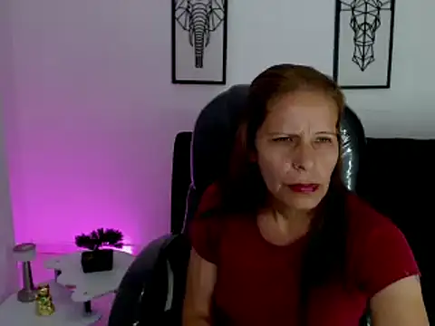 Snapshot of Milf_karlye chatting on February 14, 2025, 5:30 am Milf karlye online show from February 14, 2025, 5:30 am