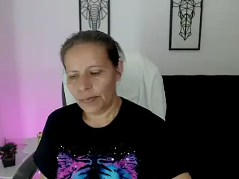 Snapshot of Milf_karlye chatting on February 7, 2025, 9:16 am Milf karlye online show from February 7, 2025, 9:16 am