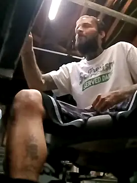 Whipit323 online show from January 8, 2026, 11:16 am