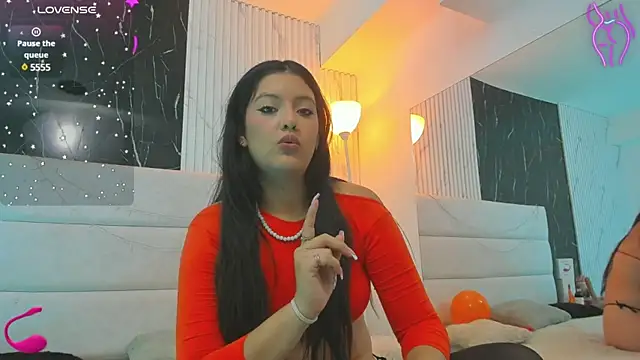 Snapshot of Zahra_lloydd chatting on January 16, 2025, 3:02 pm Zahra lloydd online show from January 16, 2025, 3:02 pm