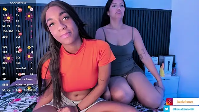 Snapshot of Zahra_lloydd chatting on December 21, 2024, 4:09 am Zahra lloydd online show from December 21, 2024, 4:09 am