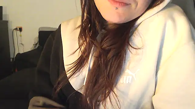 Snapshot of complicata_mente chatting on January 16, 2025, 10:34 pm complicata mente online show from January 16, 2025, 10:34 pm