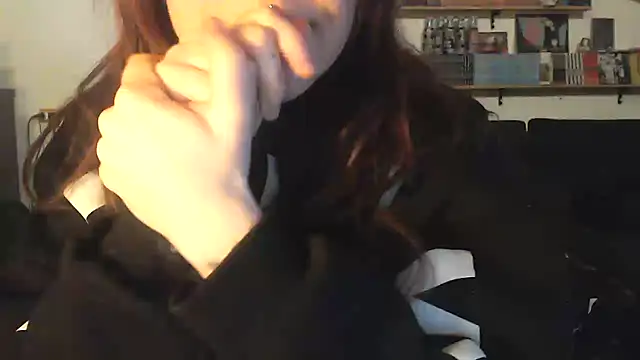 Snapshot of complicata_mente chatting on February 1, 2025, 9:11 am complicata mente online show from February 1, 2025, 9:11 am