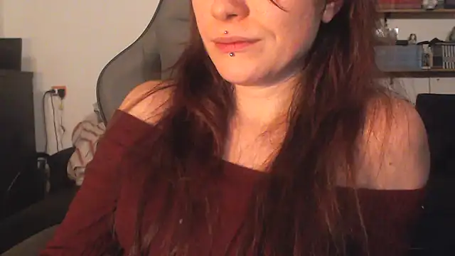 Snapshot of complicata_mente chatting on January 25, 2025, 5:29 am complicata mente online show from January 25, 2025, 5:29 am