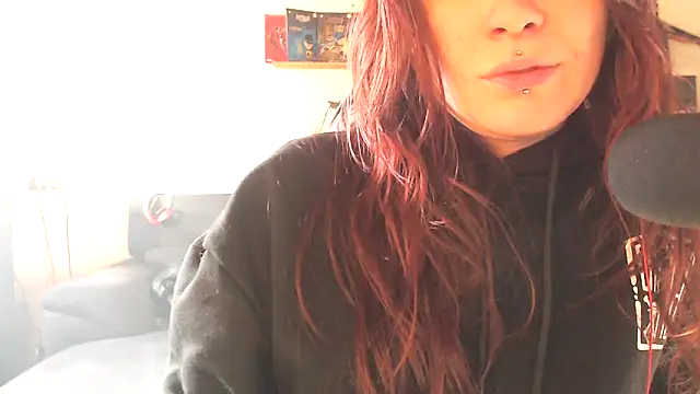 Snapshot of complicata_mente chatting on March 4, 2025, 3:04 pm complicata mente online show from March 4, 2025, 3:04 pm