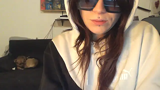Snapshot of complicata_mente chatting on January 17, 2025, 1:36 am complicata mente online show from January 17, 2025, 1:36 am