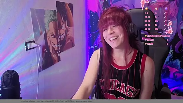 Snapshot of complicata_mente chatting on September 25, 2025, 8:37 pm complicata mente online show from September 25, 2025, 8:37 pm