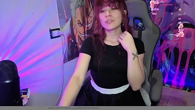 Snapshot of complicata_mente chatting on September 22, 2025, 8:59 pm complicata mente online show from September 22, 2025, 8:59 pm