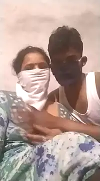 Desi SexyCoupleF online show from February 18, 2025, 3:42 am