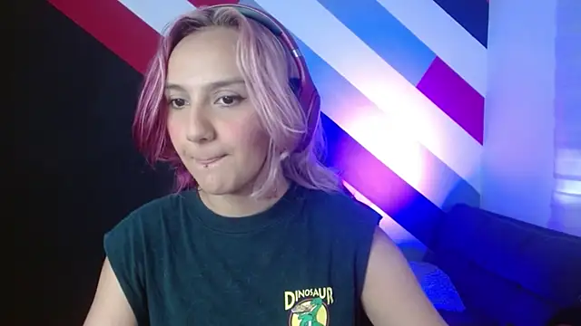 Alterego1   online show from March 5, 2025, 5:50 pm