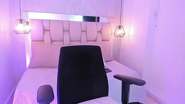 Alahia Baiter online show from March 19, 2025, 12:01 pm