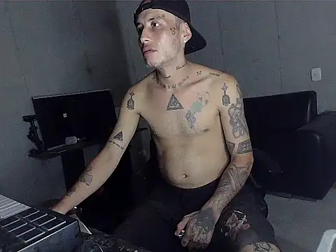 Snapshot of patrik_tattoo_ chatting on February 9, 2026, 5:38 am patrik tattoo online show from February 9, 2026, 5:38 am