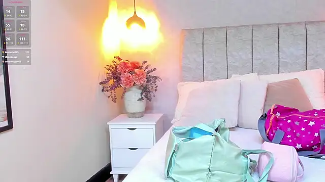 tutu milf online show from October 15, 2025, 7:11 pm