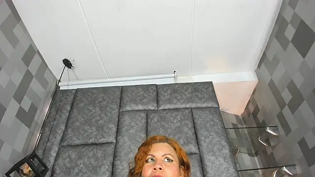 Corina Taylor  online show from February 28, 2025, 12:31 pm