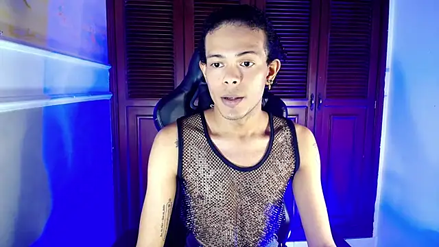 rose Skinny  online show from September 24, 2025, 10:48 pm