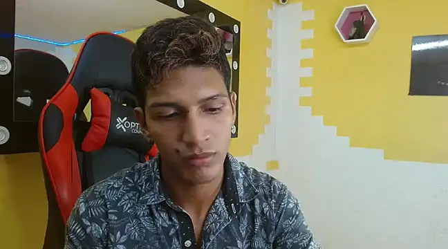 mau elixxx online show from January 19, 2025, 9:33 am