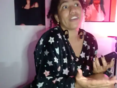 bellacrespalatina online show from October 10, 2025, 4:13 am