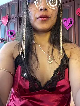 Jade Zephyra online show from February 15, 2026, 9:14 pm