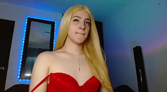 Triana Damelio online show from February 24, 2025, 6:15 pm