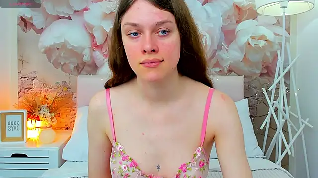 JaneBrowni online show from May 12, 2026, 12:22 pm