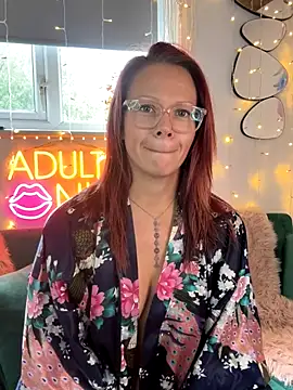 MelodyRoseUk online show from September 18, 2025, 10:51 am