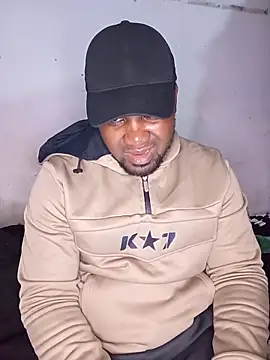 Champs303xh online show from October 21, 2025, 9:03 pm